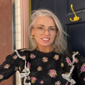 (AD) New glasses! I’ve been wearing glasses for 10 years. My glasses are like any accessory, I love wearing them. This fab pair are from the beautifully curated new eyewear collection from @libertylondon @specsavers. Check them out. #LibertyEyewear #Specsavers