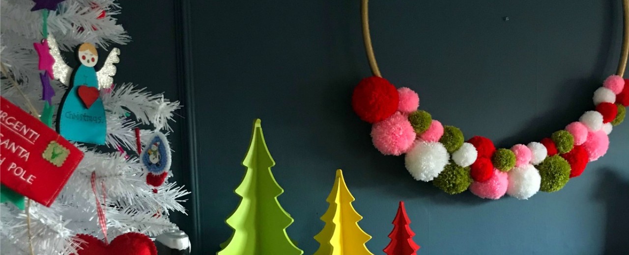 LARGE CHRISTMAS POM POM WREATH